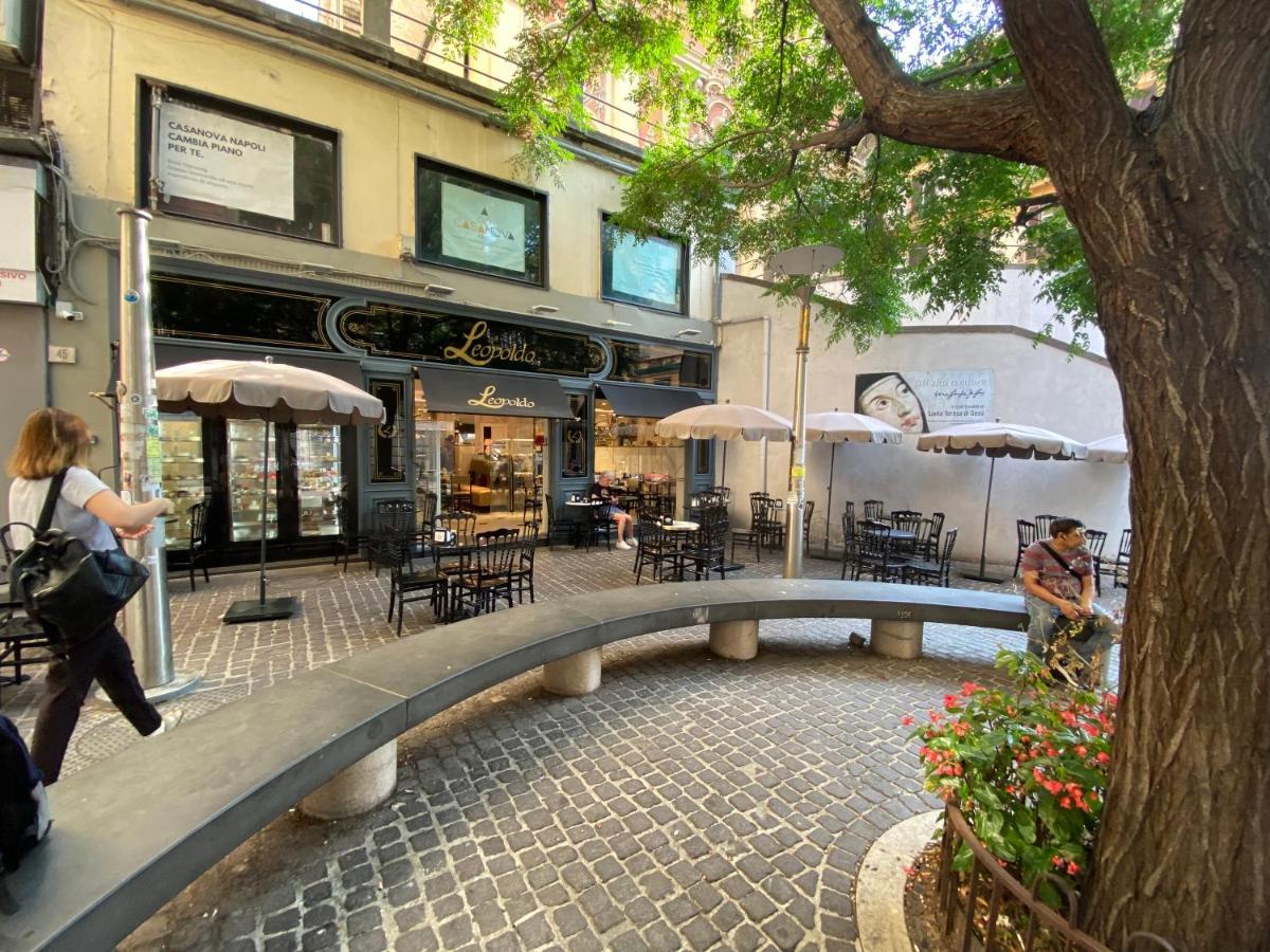 Neapolitan Guest House Vittoria Colonna Nápoles Exterior foto